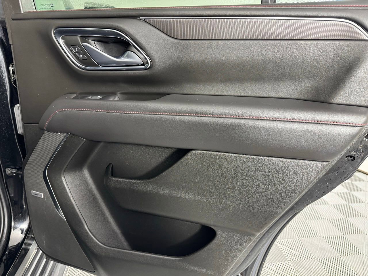 Used 2022 Chevrolet Tahoe RST w/ Luxury Package image 30