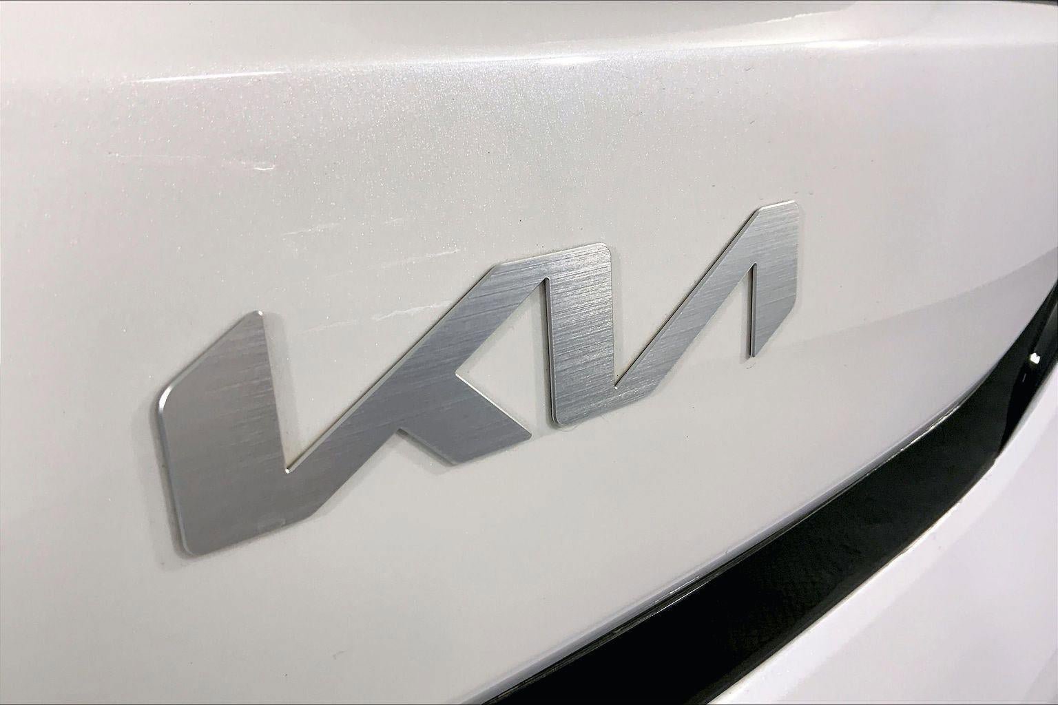 Certified 2025 Kia Soul LX image 29
