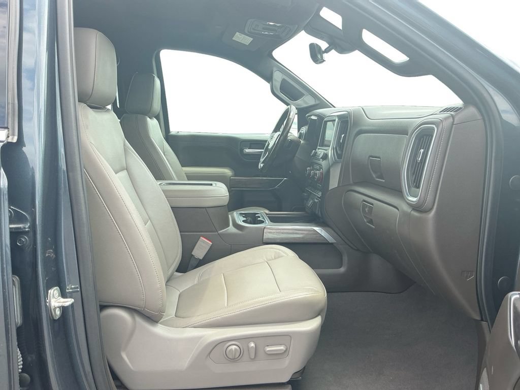 Used 2019 Chevrolet Silverado 1500 LTZ w/ LTZ Plus Package AWD/4WD image 22