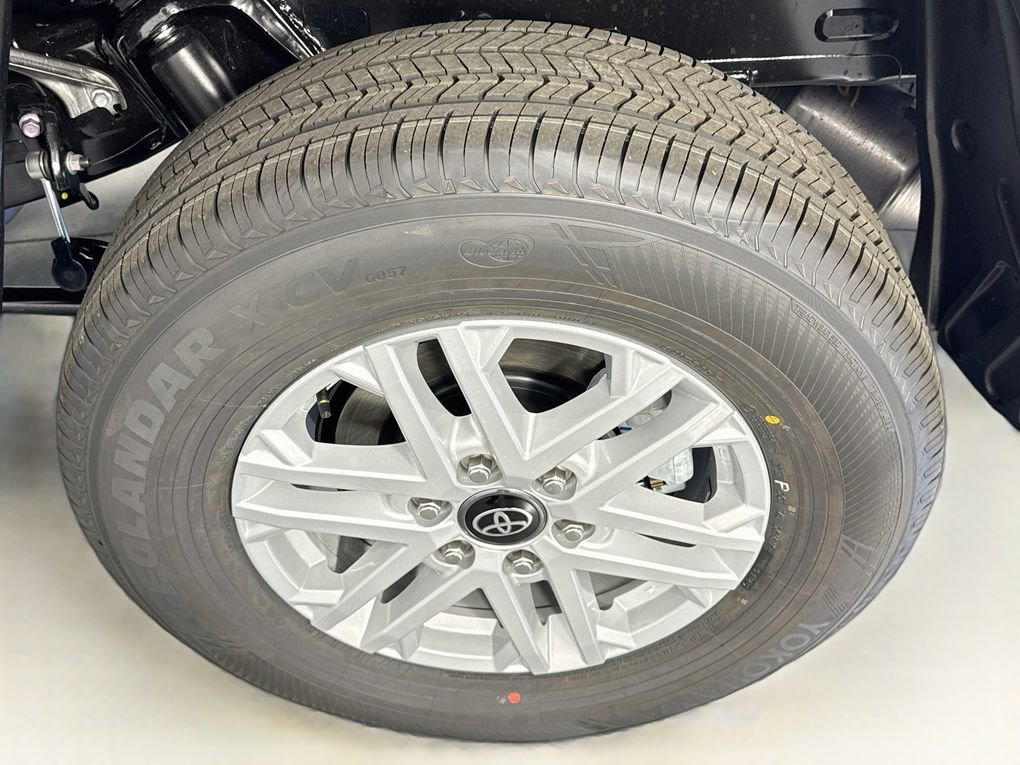 New 2026 Toyota Tundra SR5 image 31