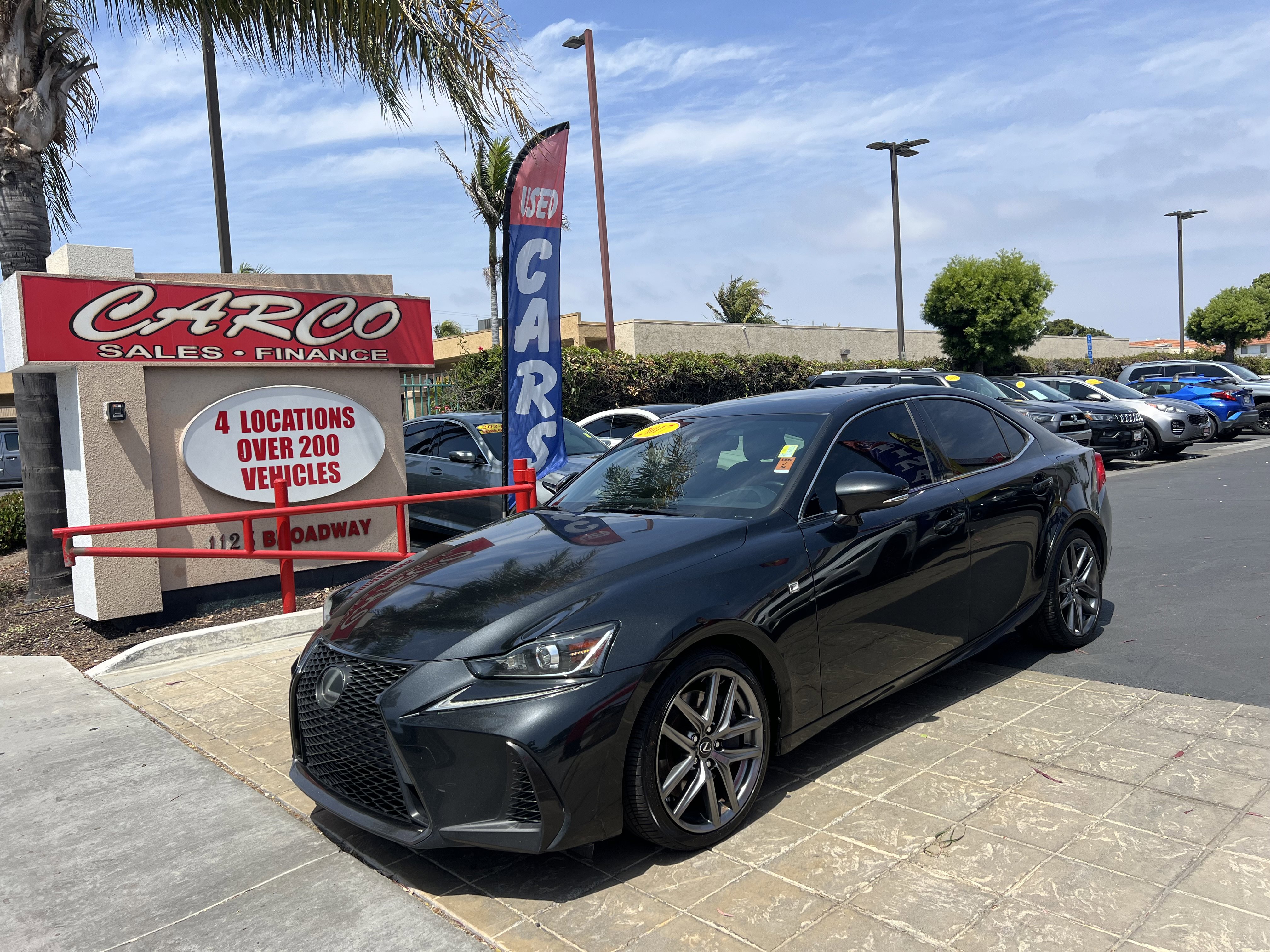 Used 2017 Lexus IS 200t F Sport w/ F Sport Package RWD image 5