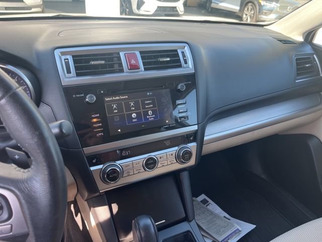 Used 2017 Subaru Outback 2.5i Premium image 5