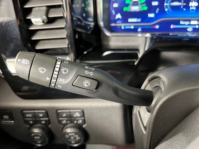 Used 2022 Chevrolet Silverado 1500 LT Trail Boss w/ LT Trail Boss Premium Package AWD/4WD image 19