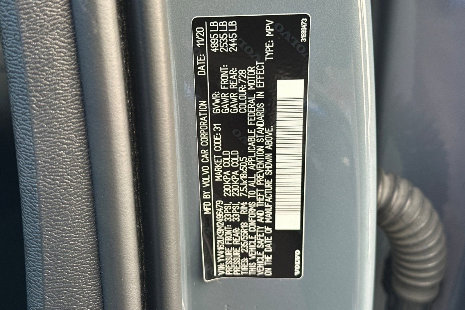 Used 2021 Volvo XC40 T5 Momentum w/ Premium Package image 41