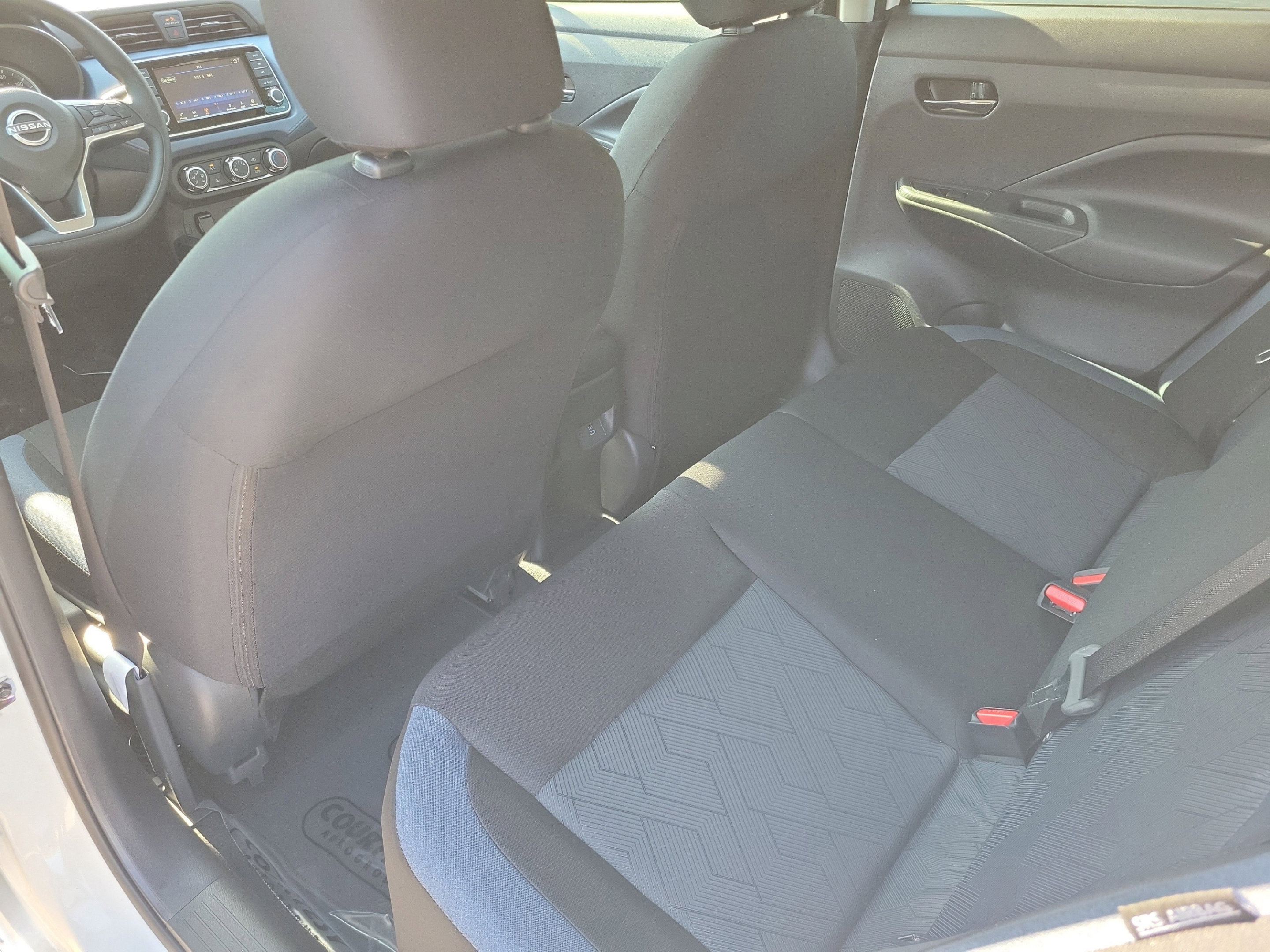 New 2025 Nissan Versa SV w/ Trunk Package FWD image 10