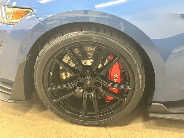 Used 2021 Ford Mustang Shelby GT500 w/ Technology Package image 11