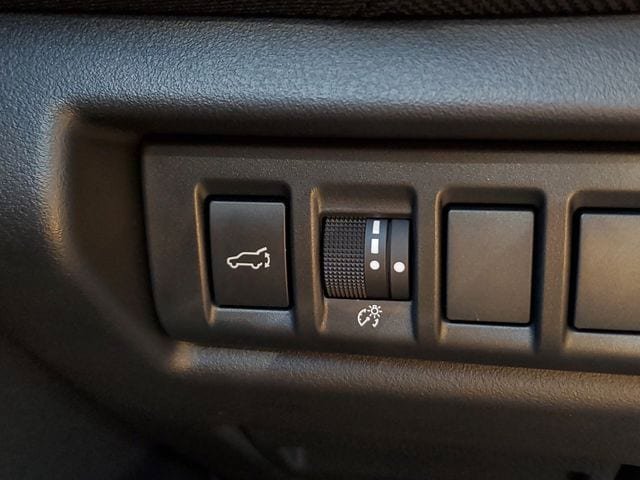 Certified 2026 Subaru Outback Limited AWD/4WD image 35
