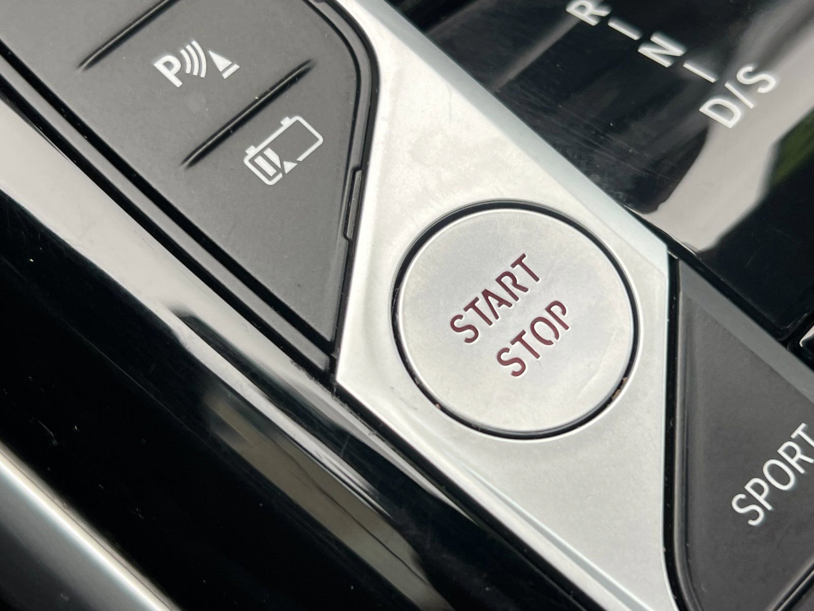 Used 2023 BMW 330e w/ Driving Assistance Package image 22