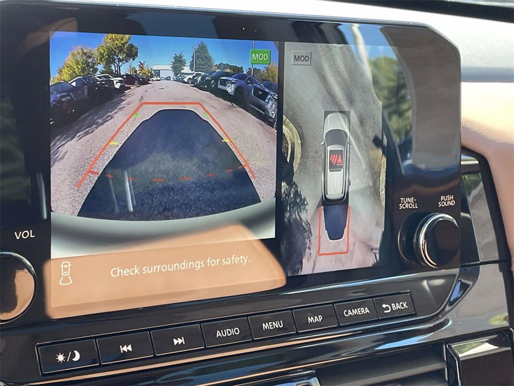 New 2025 Nissan Pathfinder Platinum image 20