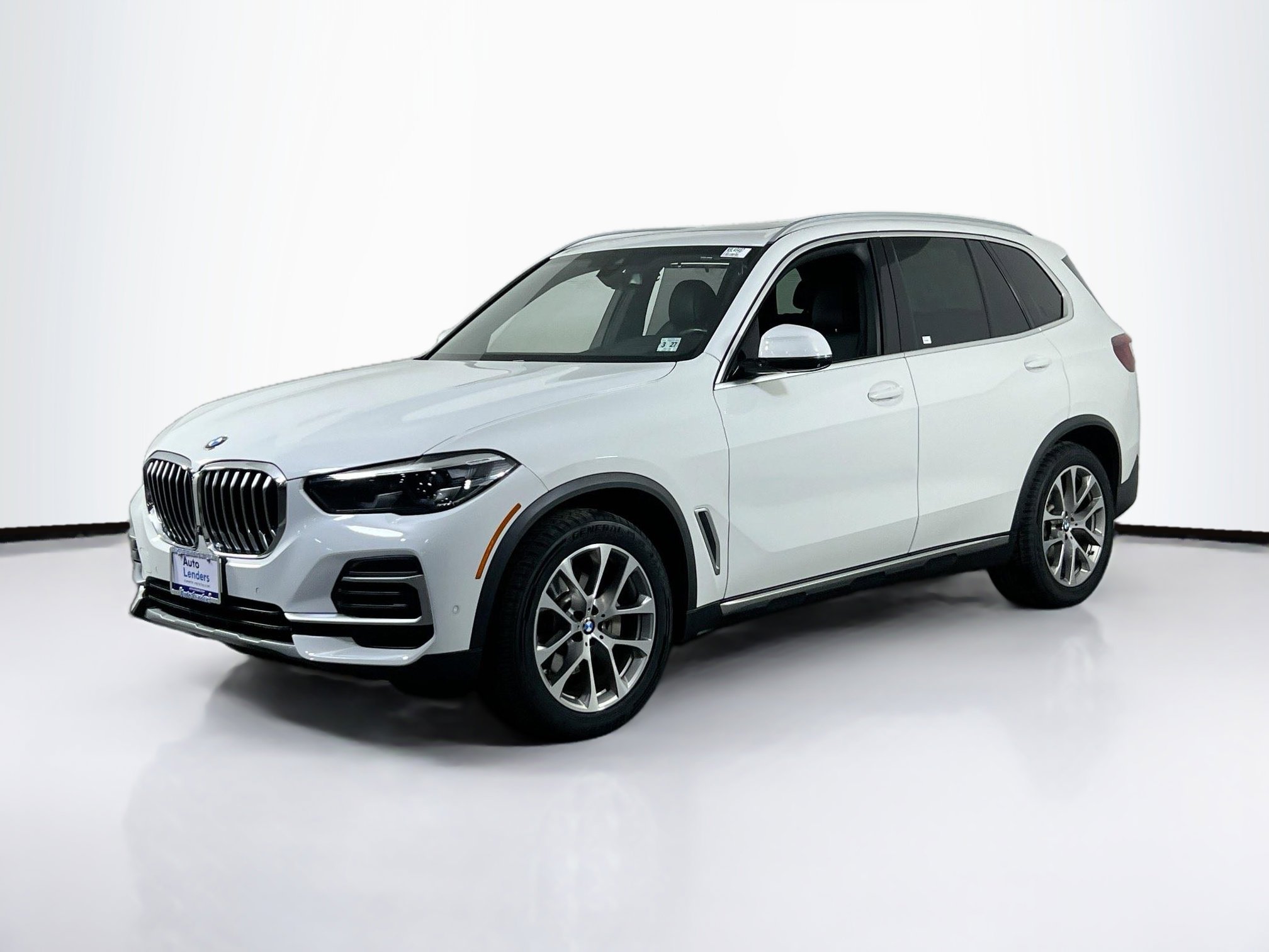 Used 2022 BMW X5 xDrive40i w/ Premium Package AWD/4WD image 1