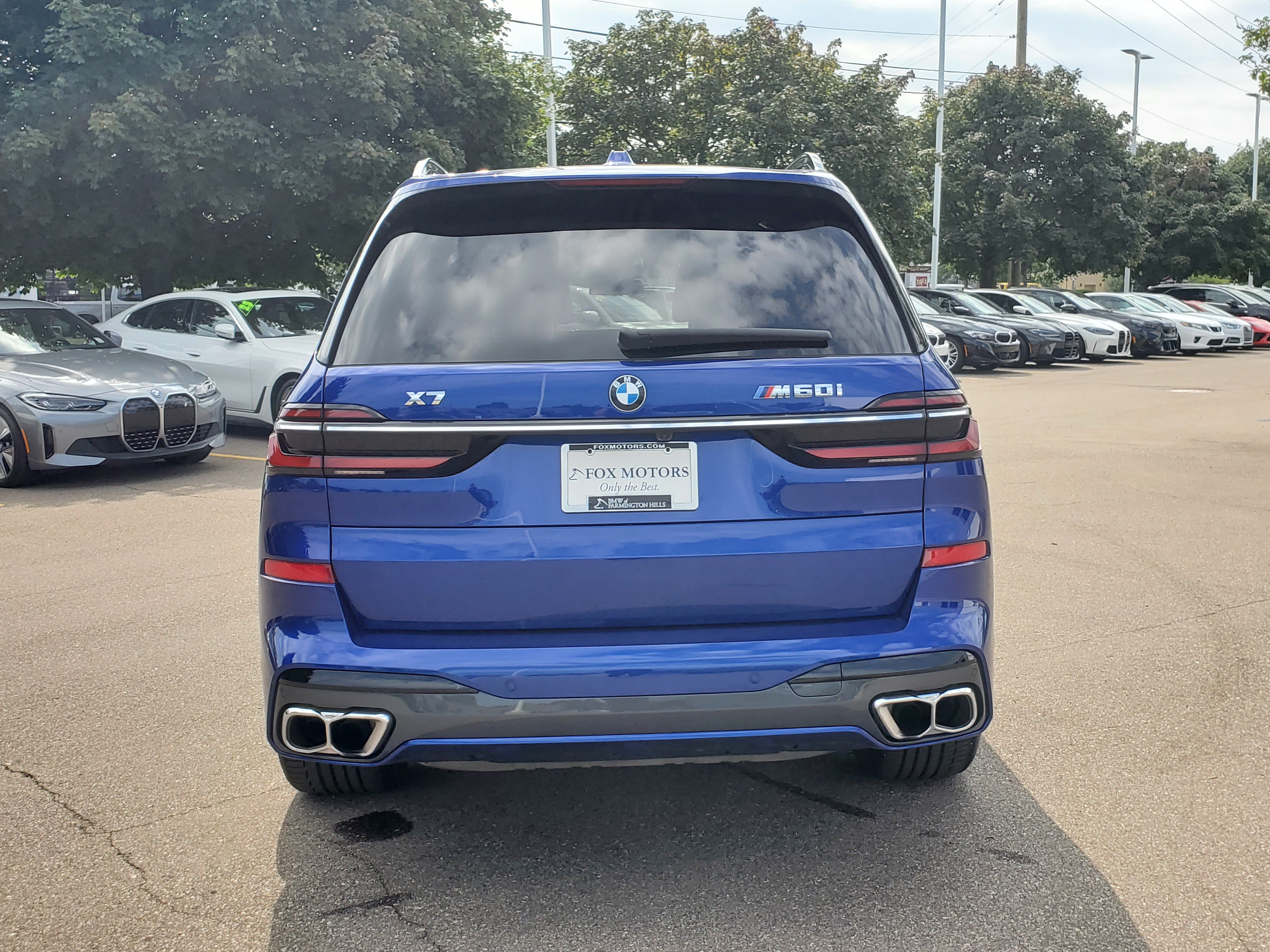 Certified 2025 BMW X7 M60i AWD/4WD image 4