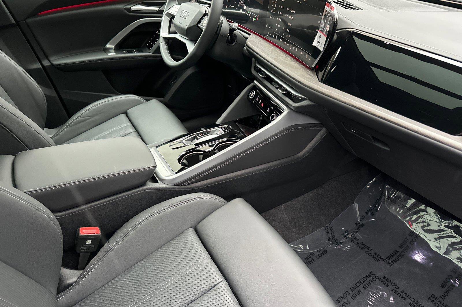 New 2025 Audi Q5 Premium Plus image 15