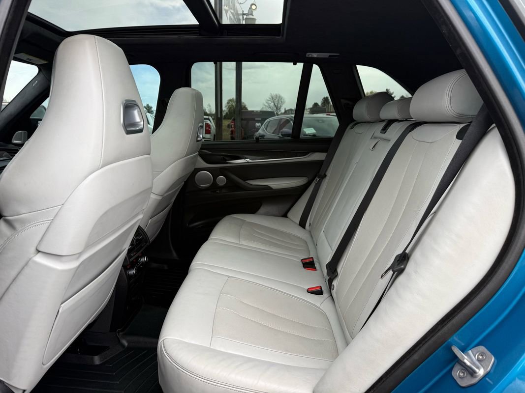 Used 2017 BMW X5 M AWD/4WD image 18