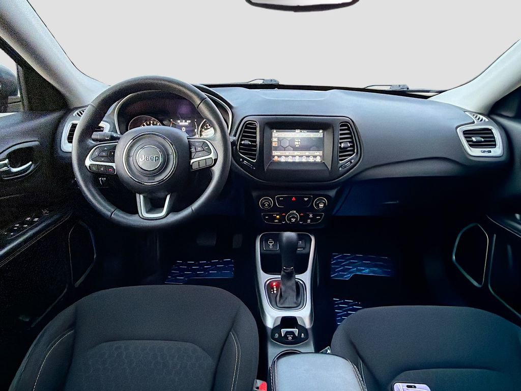 Used 2019 Jeep Compass Sport image 18