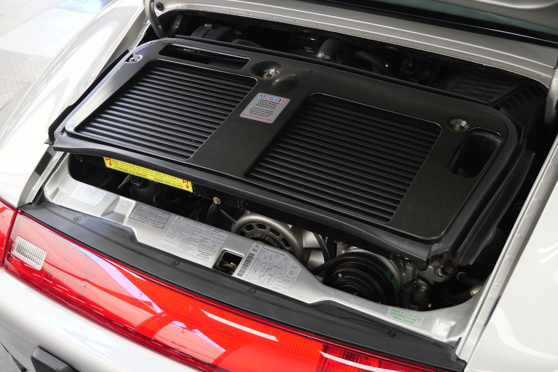 Used 1997 Porsche 911 Turbo S AWD/4WD image 57