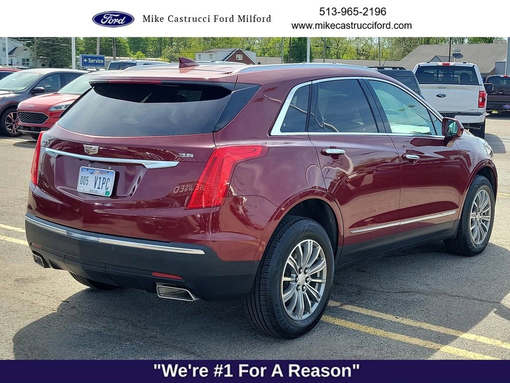 Used 2017 Cadillac XT5 Luxury w/ Driver Awareness Package image 5