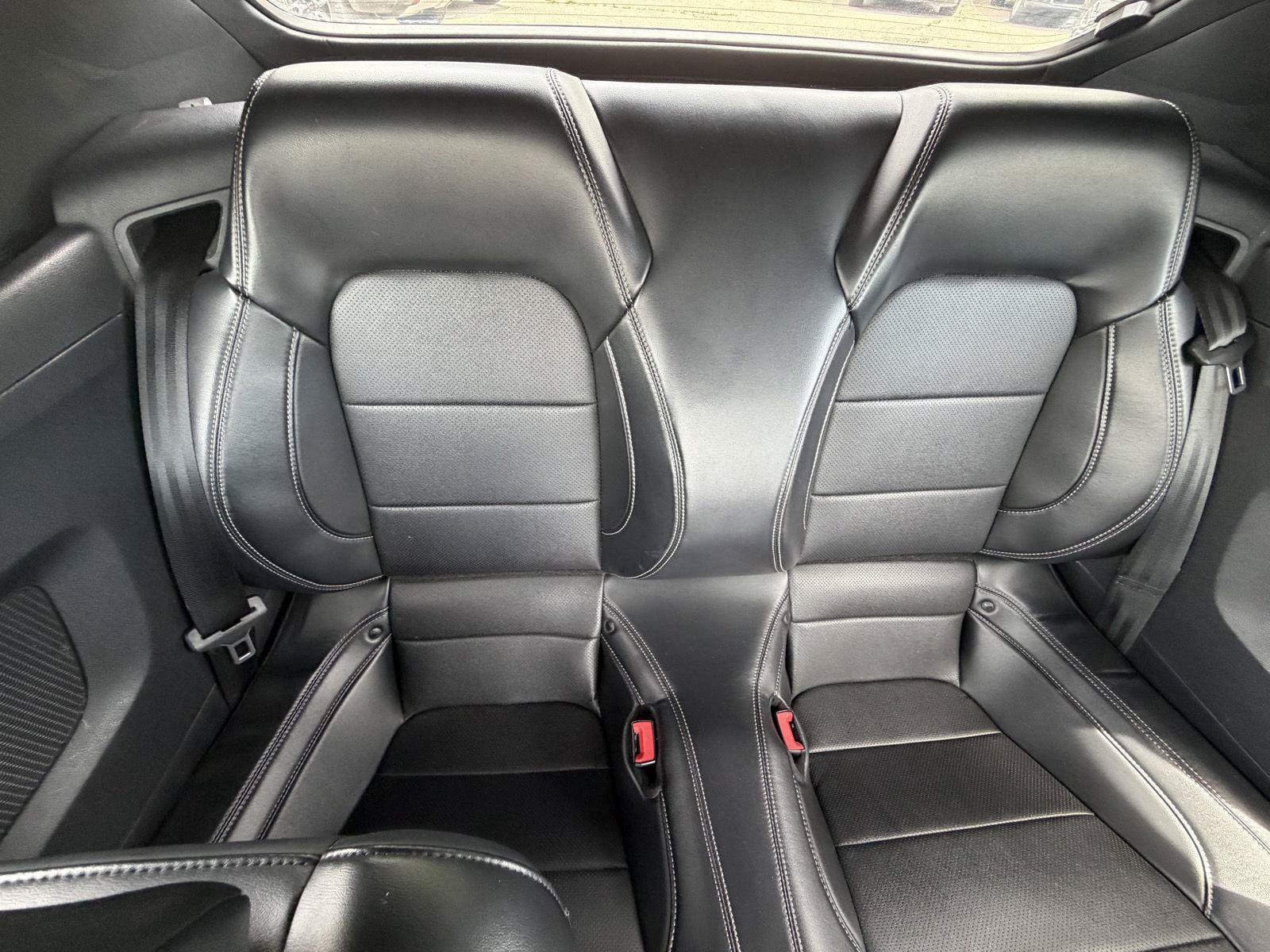Used 2019 Ford Mustang GT Premium w/ Equipment Group 401A RWD image 19