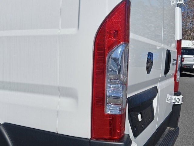 New 2024 RAM ProMaster 2500 w/ Convenience Group image 15