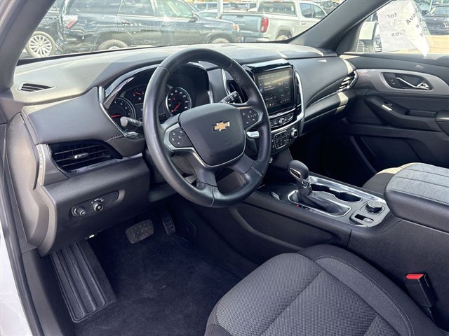 Certified 2023 Chevrolet Traverse LT FWD image 10