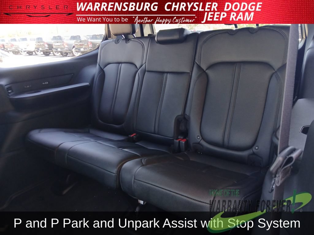 New 2026 Jeep Grand Wagoneer Limited w/ Convenience Group I AWD/4WD image 18