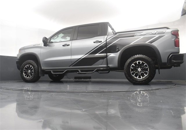 Used 2024 Chevrolet Silverado 1500 ZR2 w/ Technology Package image 20