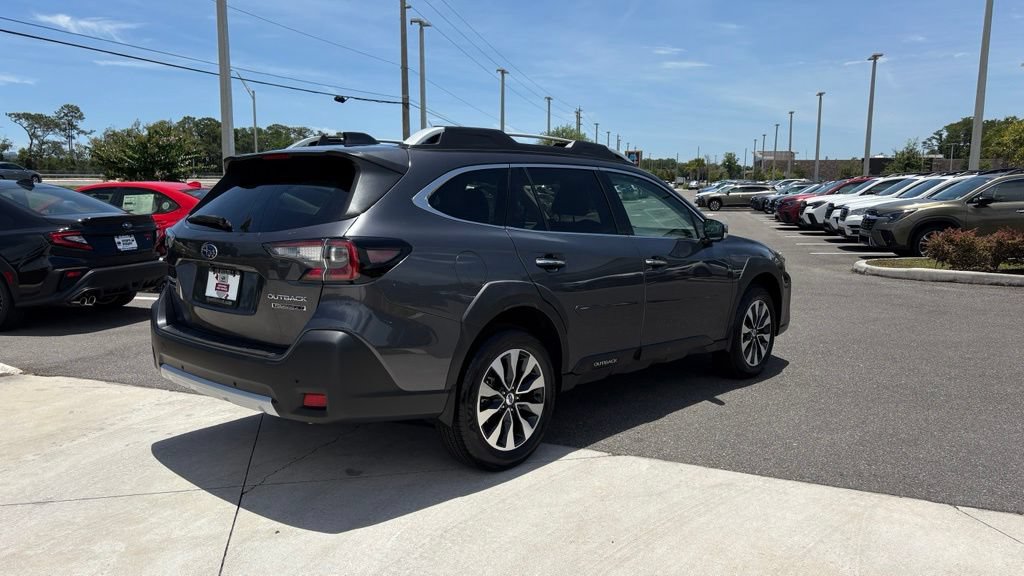 Certified 2025 Subaru Outback Touring XT AWD/4WD image 5