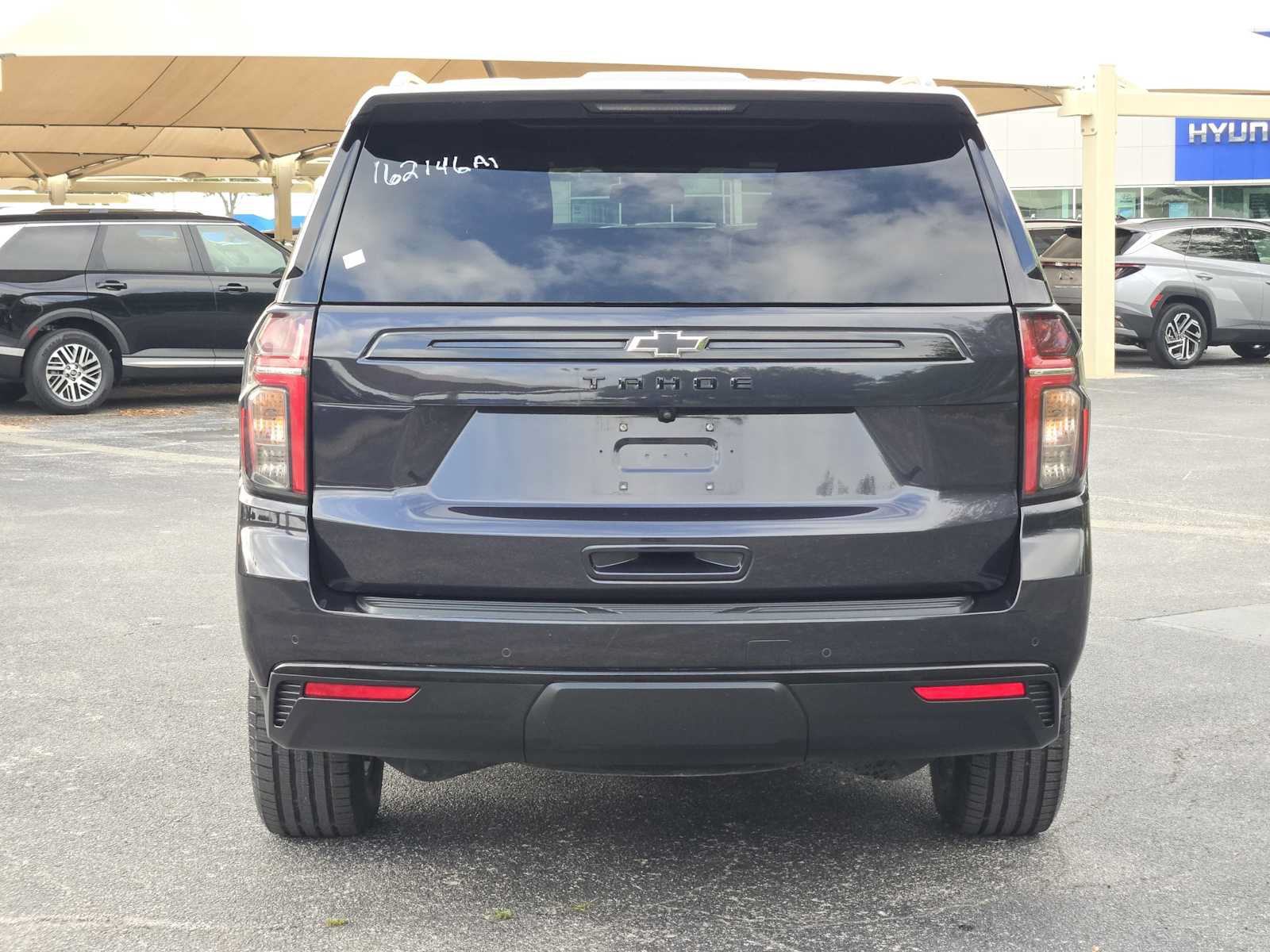 Certified 2024 Chevrolet Tahoe Z71 w/ Luxury Package AWD/4WD image 4