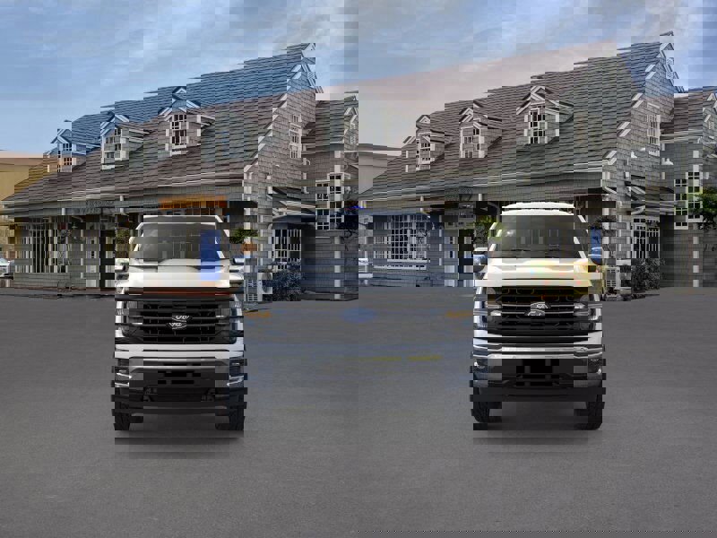 New 2025 Ford F150 XLT w/ Equipment Group 302A MID image 28