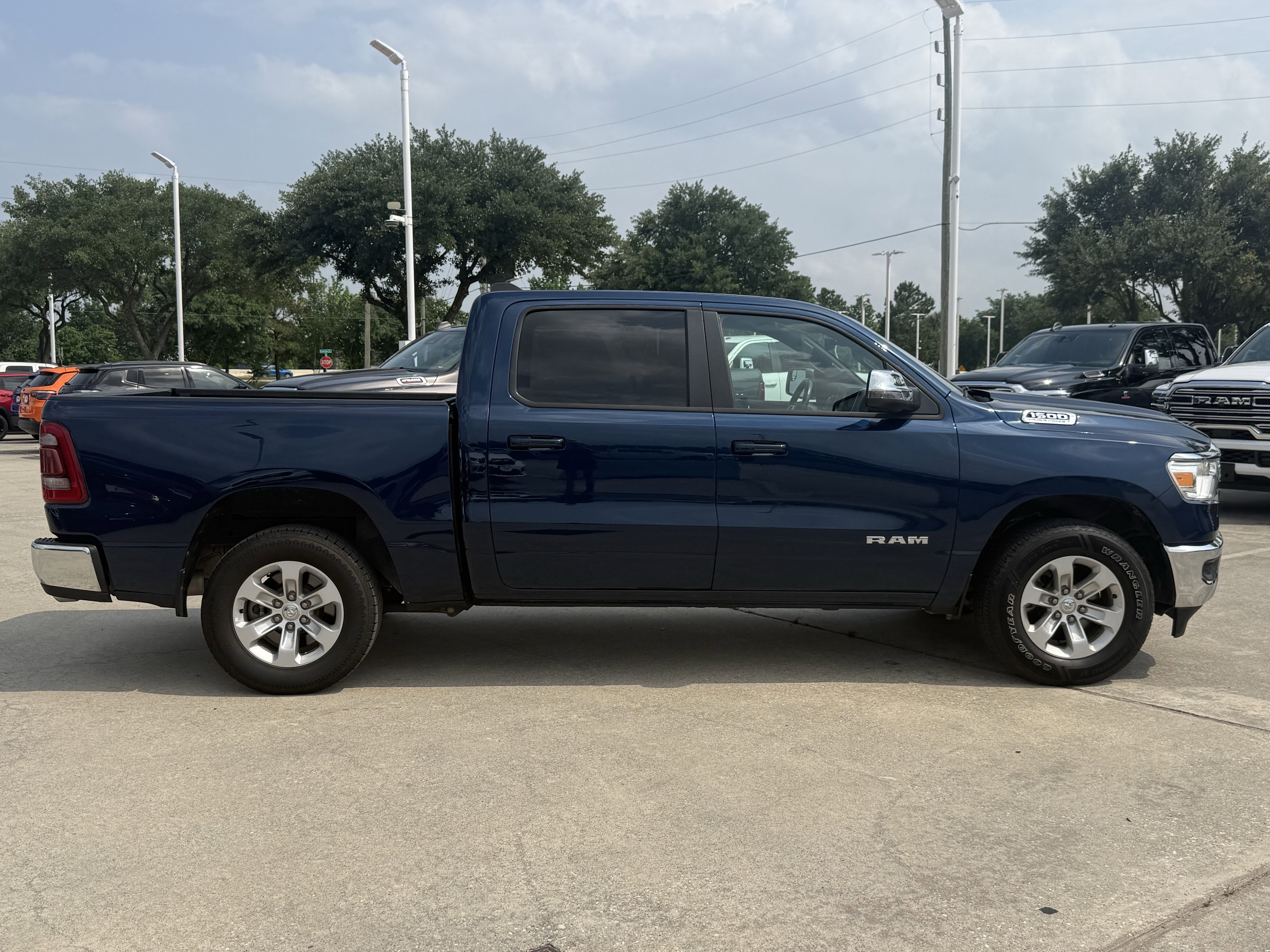 Used 2024 RAM 1500 Laramie RWD image 3