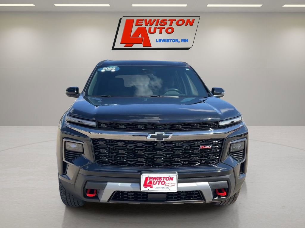 Certified 2025 Chevrolet Traverse Z71 w/ Driver Confidence Package image 2