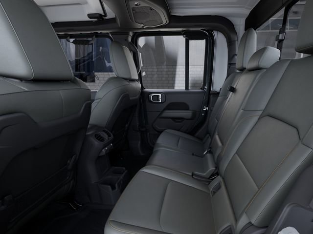 New 2025 Jeep Gladiator Mojave w/ Convenience Group image 24