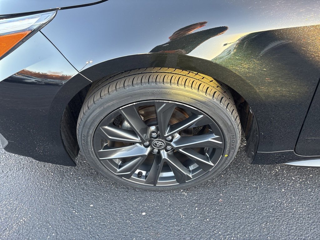 Used 2024 Toyota Corolla SE w/ Convenience Package image 8
