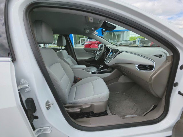 Used 2021 Chevrolet Malibu LT FWD image 13
