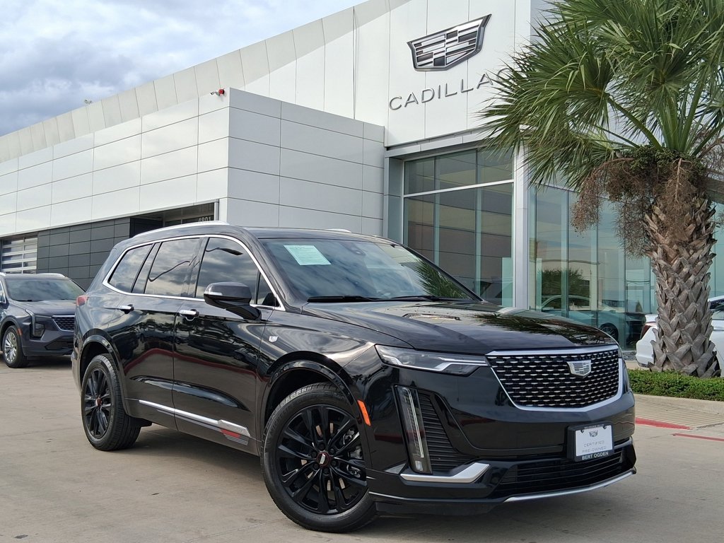 Certified 2025 Cadillac XT6 Luxury w/ LPO, Red Accent Package FWD image 1