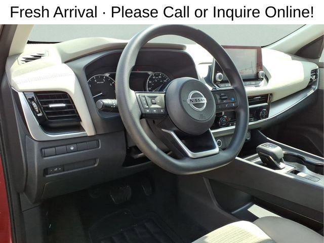 Used 2021 Nissan Rogue SV image 13