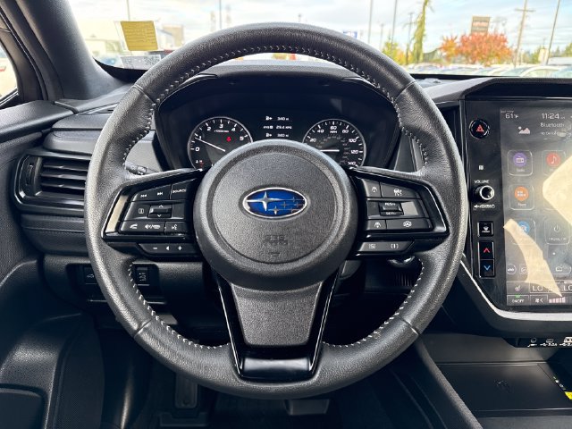Used 2025 Subaru Forester Premium AWD/4WD image 18