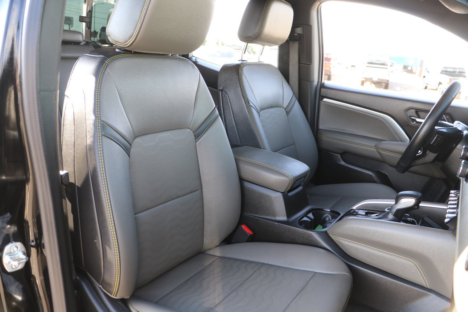 Used 2026 Chevrolet Colorado ZR2 AWD/4WD image 34