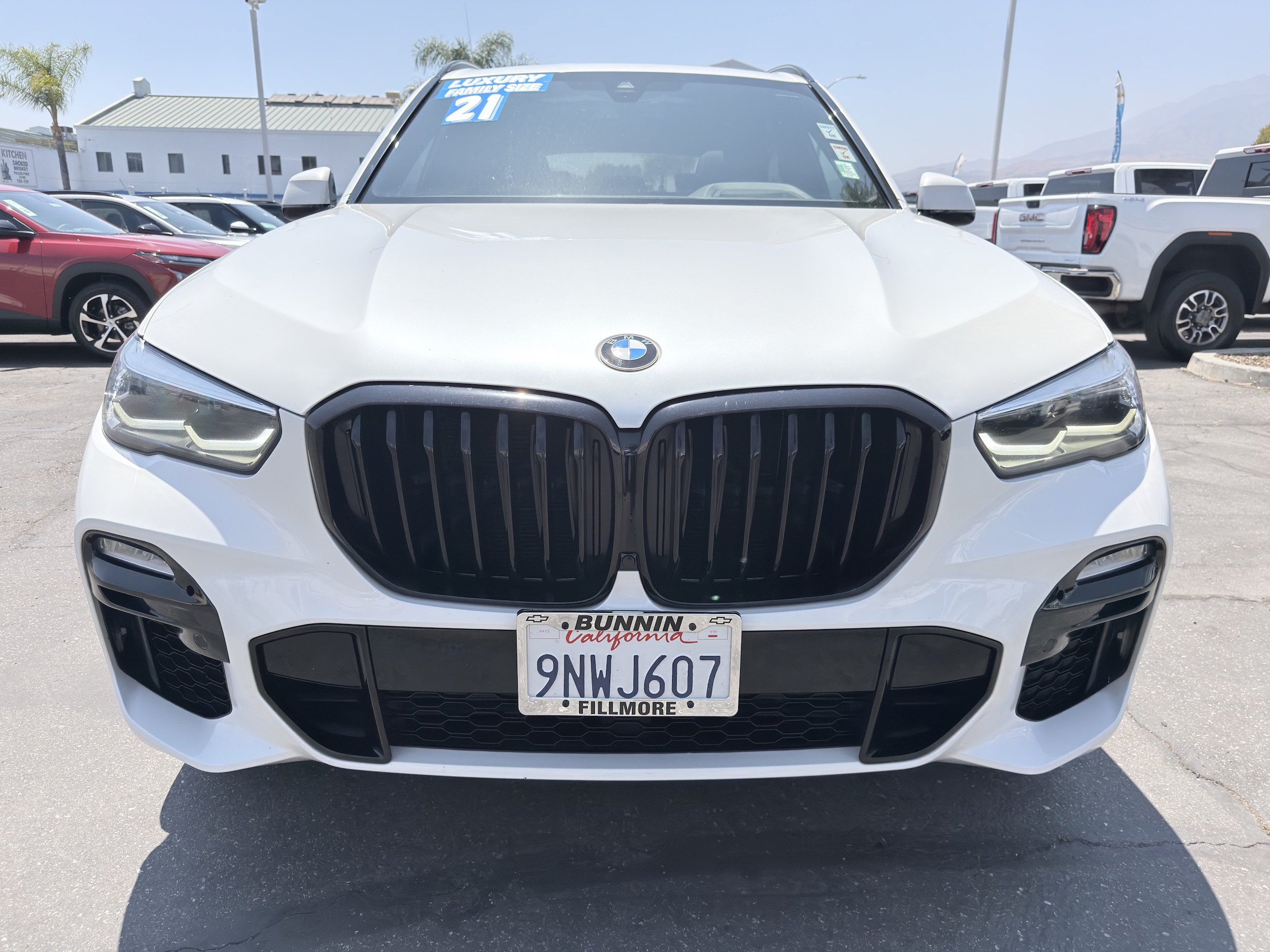 Used 2021 BMW X5 xDrive40i w/ M Sport Package AWD/4WD image 44