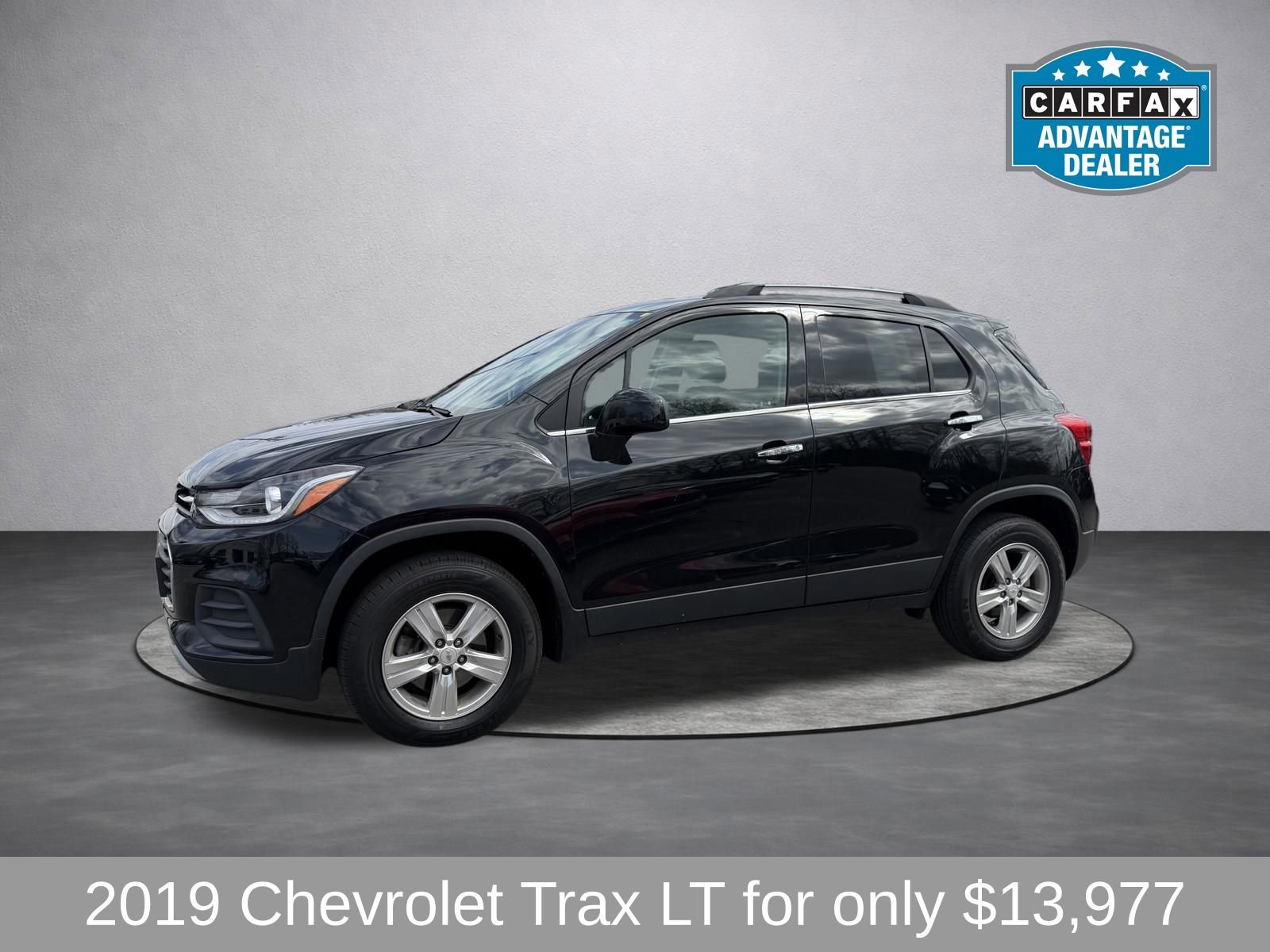 Used 2019 Chevrolet Trax LT w/ LT Convenience Package image 6