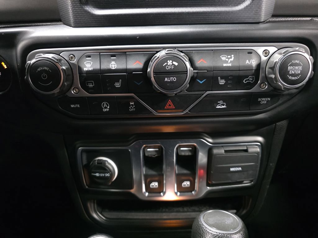 Used 2022 Jeep Wrangler Willys image 22