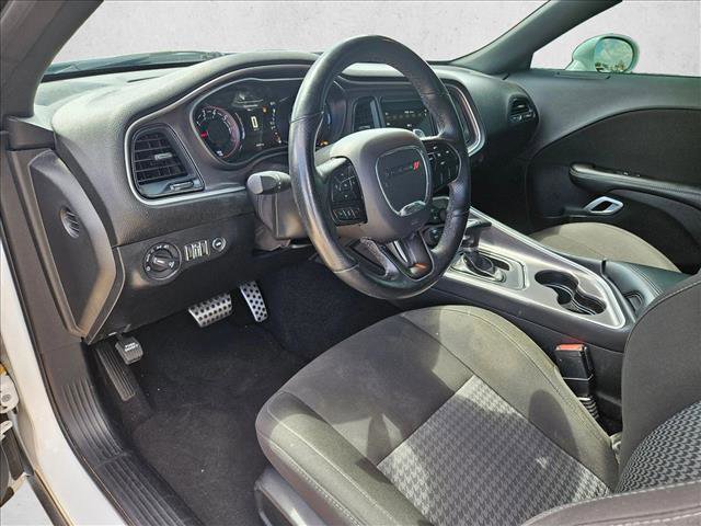 Used 2022 Dodge Challenger R/T w/ Blacktop Package image 10