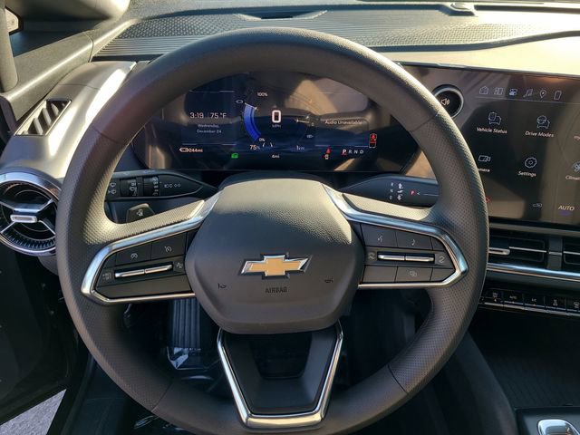 New 2026 Chevrolet Equinox EV LT image 24