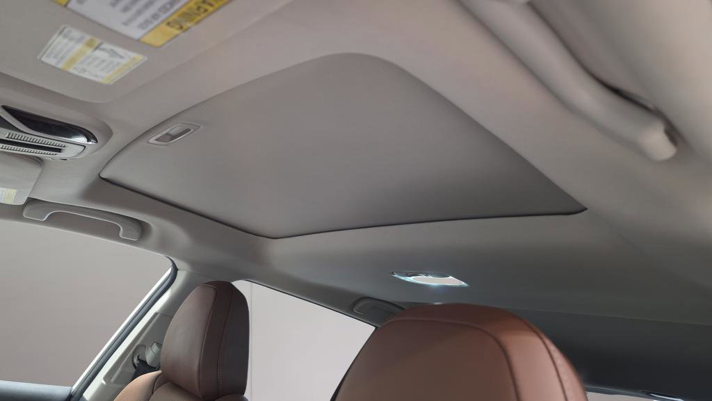 Used 2021 Subaru Outback Touring XT image 11