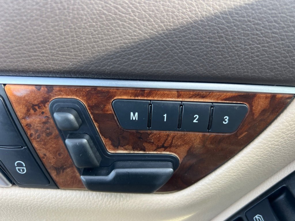 Used 2012 Mercedes-Benz C 300 4MATIC Sedan image 25
