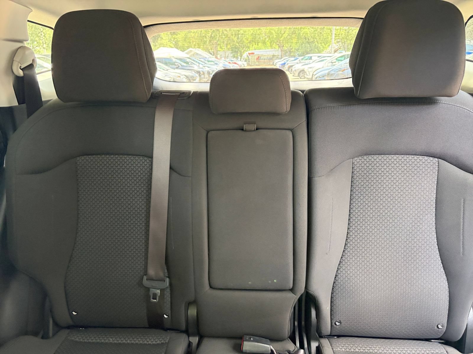 Used 2025 Kia Sportage LX FWD image 36