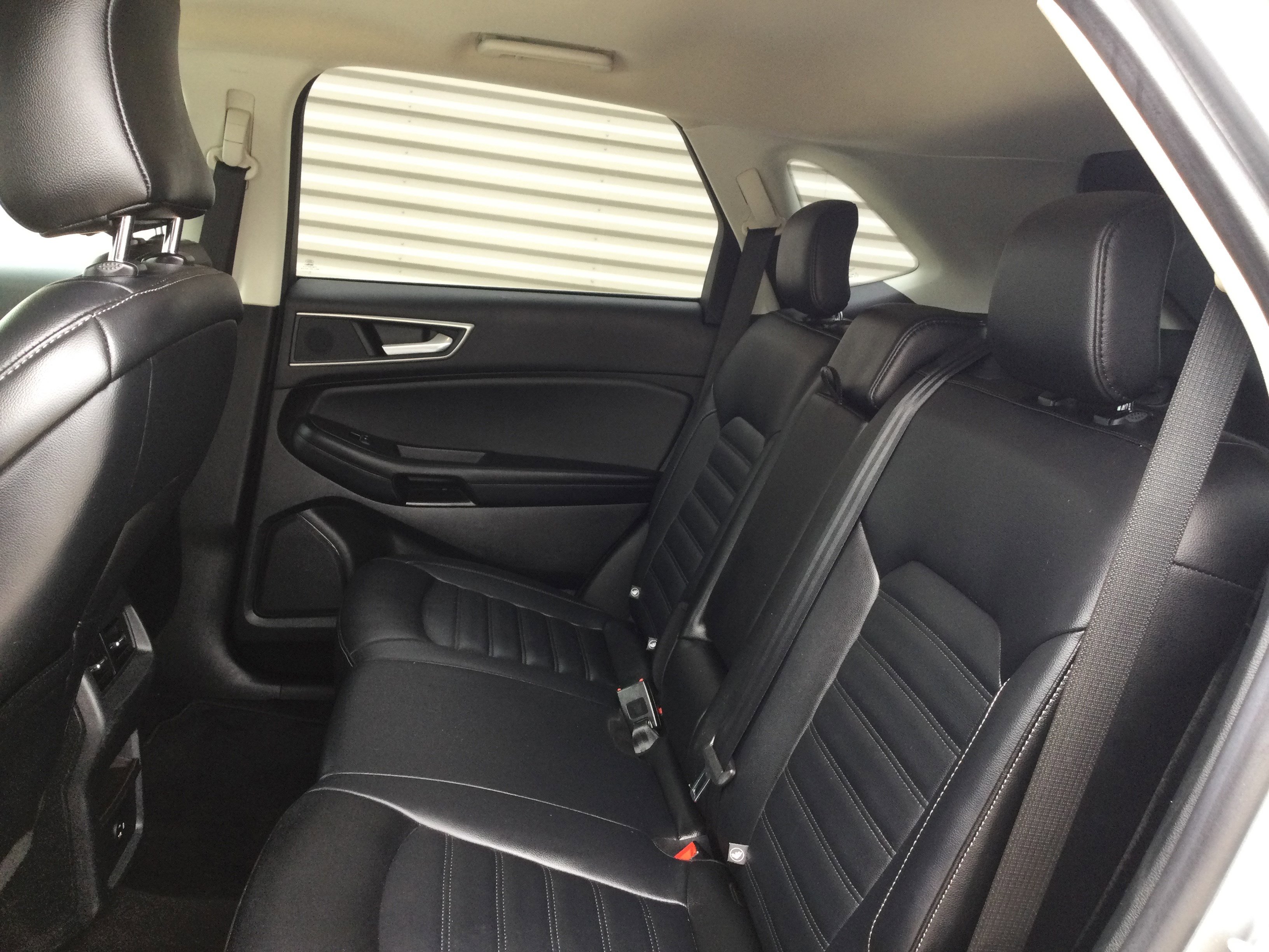 Used 2022 Ford Edge SEL AWD/4WD image 6