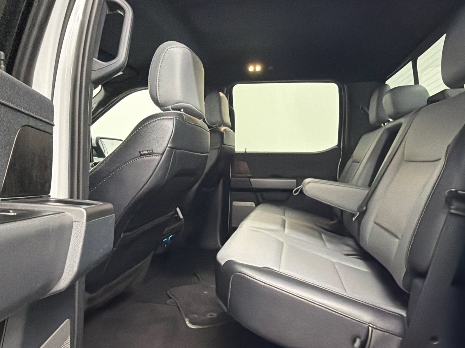 Used 2023 Ford F150 Lightning Lariat AWD/4WD image 19