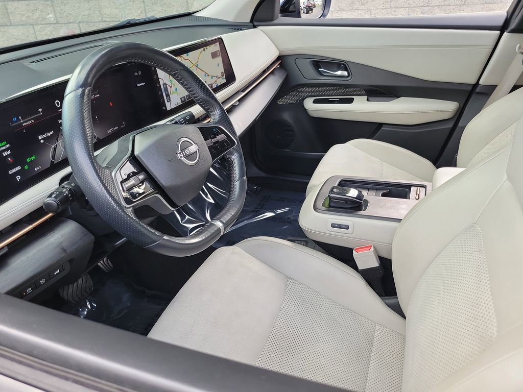 Used 2023 Nissan Ariya FWD image 3