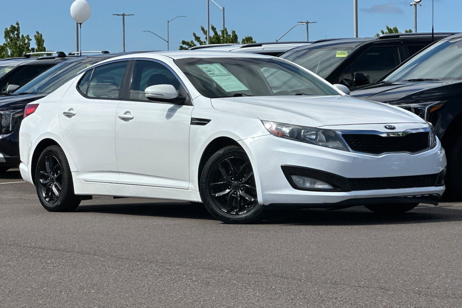 Used 2013 Kia Optima LX w/ Convenience Plus Pkg FWD image 2