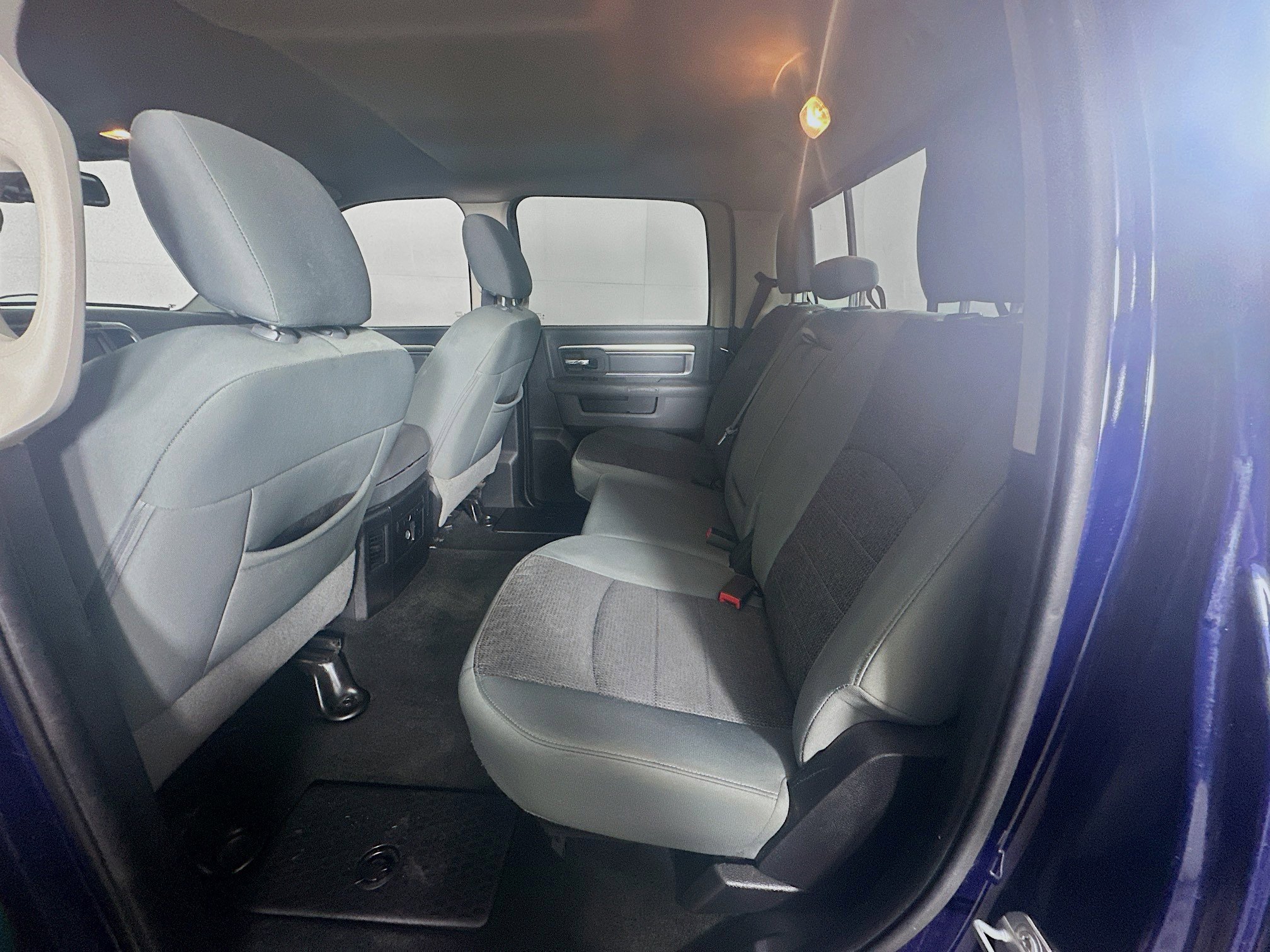 Used 2015 RAM 1500 Lone Star RWD image 28